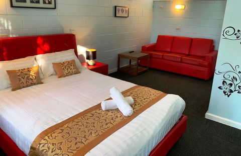 Gazebo Motor Inn - Accommodation Redcliffe 0