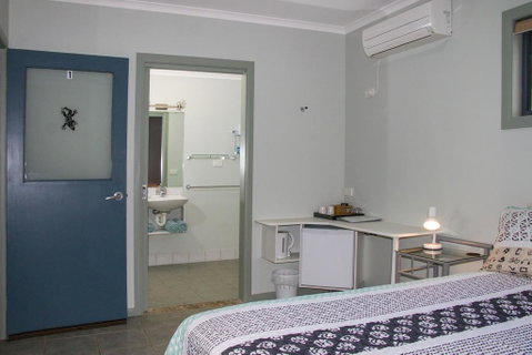 Gecko Guest House - Accommodation Redcliffe 2