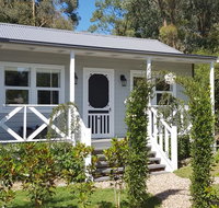 Georges at Hepburn - Miner's cottage - Accommodation Redcliffe