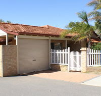 Geraldton Luxury Retreat 2 - Accommodation Redcliffe