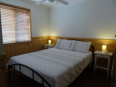 Glasford Crescent 7 KIOLOA - Accommodation Redcliffe 3