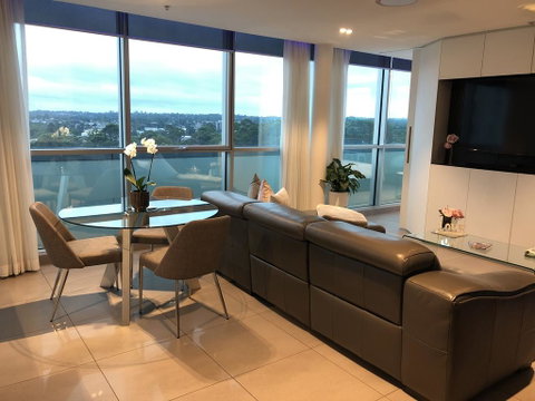 Glasshouse Apartment - At Parramatta - Accommodation Redcliffe 0