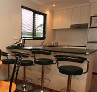Glenaire apartments at Meredith - Accommodation Redcliffe
