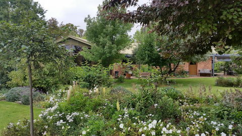 Glenhope Alpaca Farm Suites - Accommodation Redcliffe 2