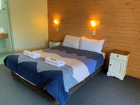 Gloucester Motel - Accommodation Redcliffe 3