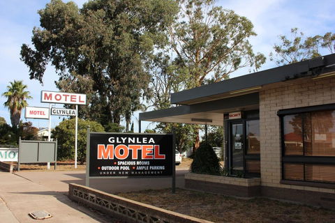 Glynlea Motel - Accommodation Redcliffe 0