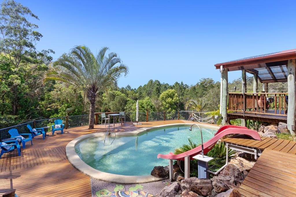 Mooloolah QLD Accommodation Redcliffe