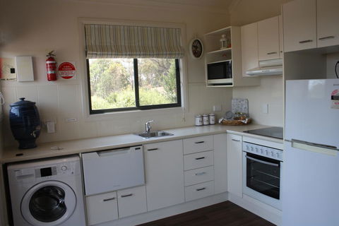 Grace Cottages - Accommodation Redcliffe 2