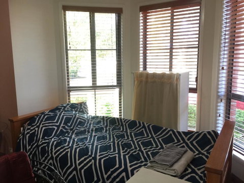 Grace Private Room - Accommodation Redcliffe 1