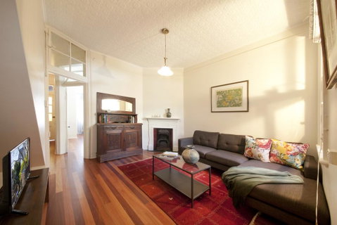 Grand Historical Terrace At The Rocks - Accommodation Redcliffe 2