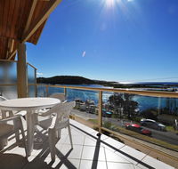 Grand Pacific 1 - Unit 4 - Accommodation Redcliffe
