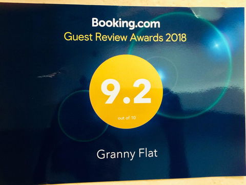 Granny Flat - Accommodation Redcliffe 1