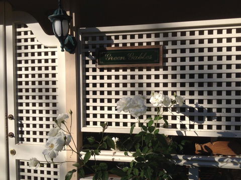Green Gables - Accommodation Redcliffe 0