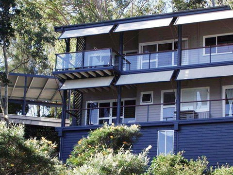 Green Point Lakehouse - Accommodation Redcliffe 1