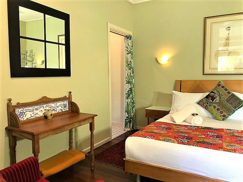 Grey Gum Lodge - Accommodation Redcliffe 3