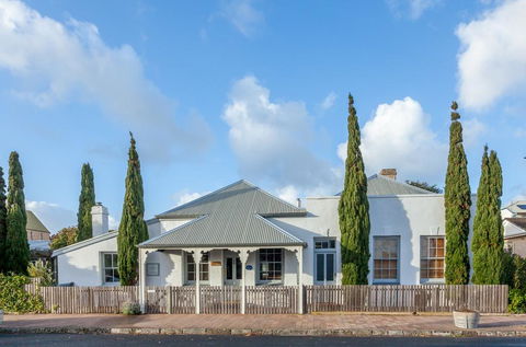 Grey Masts, Robe - Accommodation Redcliffe 0