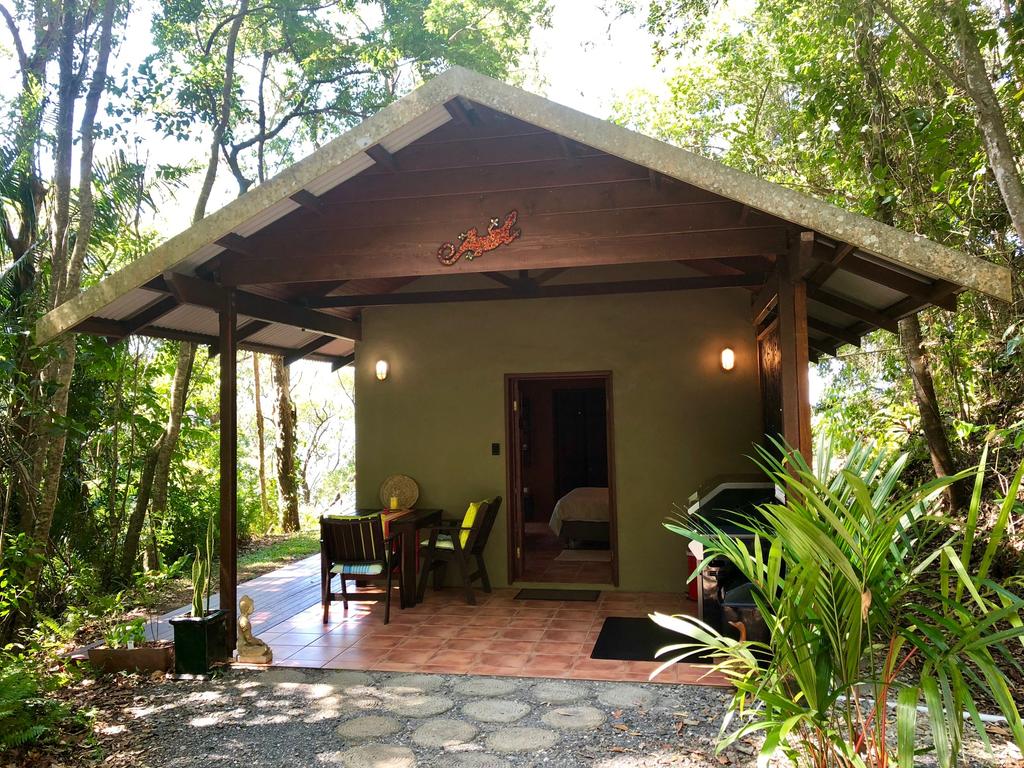Miallo QLD Accommodation Redcliffe