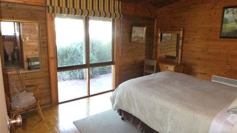 Gunyah Valley Retreat - Accommodation Redcliffe 3