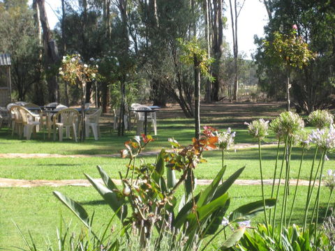 Gunyah Valley Retreat - Accommodation Redcliffe 1
