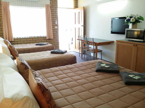 Guyra Motor Inn - Accommodation Redcliffe 0