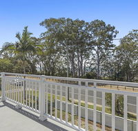 Hamptons at The Bay - Accommodation Redcliffe