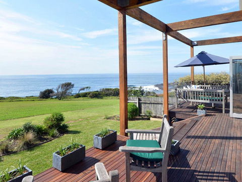 Hamptons Escape - Accommodation Redcliffe 3