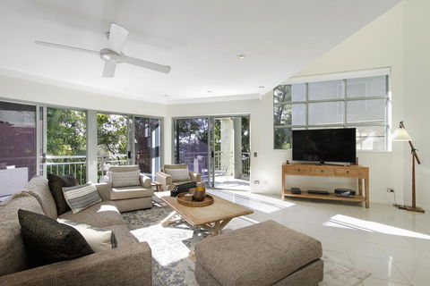 Hastings Park Apartment 1 - Accommodation Redcliffe 1