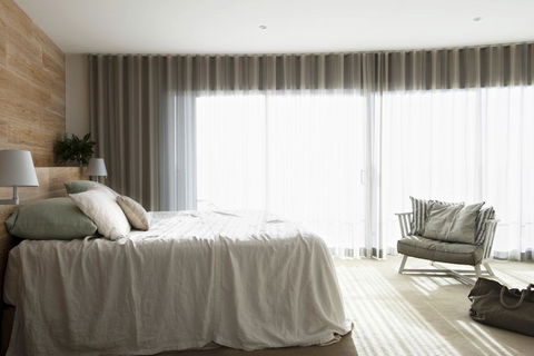 Hastings Park Penthouse 6 - Accommodation Redcliffe 2