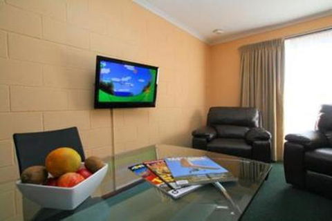 Heemskirk Motor Hotel - Accommodation Redcliffe 3