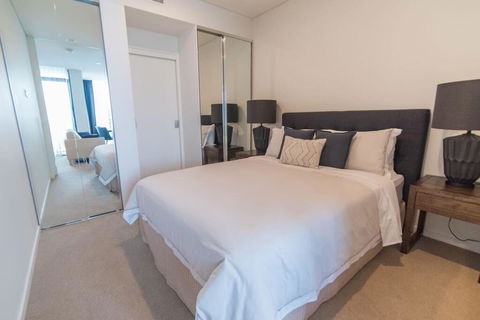 High End Living In Brisbane City - Accommodation Redcliffe 2