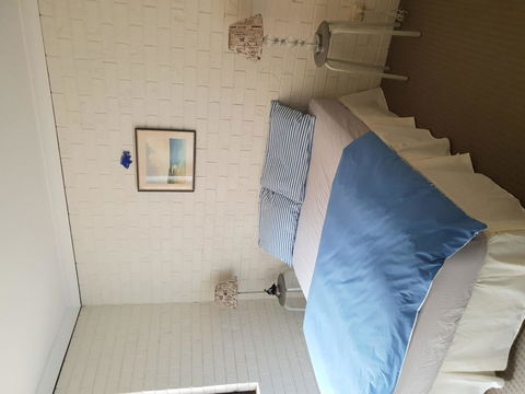 High View Beach Haven - Accommodation Redcliffe 2