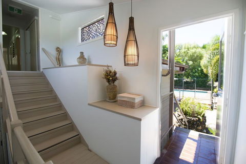 Hillcrest Guest House - Accommodation Redcliffe 2