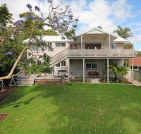 HILLTOP HAVEN in MOLLYMOOK - Accommodation Redcliffe