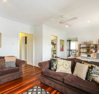 Homely Pembroke On The Park Cottage - Accommodation Redcliffe