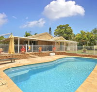 Hook Wine and Sinker Hervey Bay - Accommodation Redcliffe