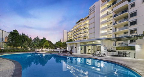 Horton Apartments - Accommodation Redcliffe 1