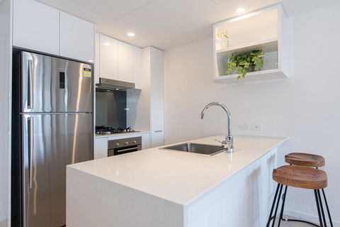 Hostrelax Residences On Merivale Street - Accommodation Redcliffe 2