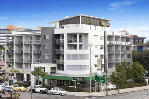 Hotel Chino - Accommodation Redcliffe 2