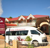 Isla House PA - Accommodation Redcliffe