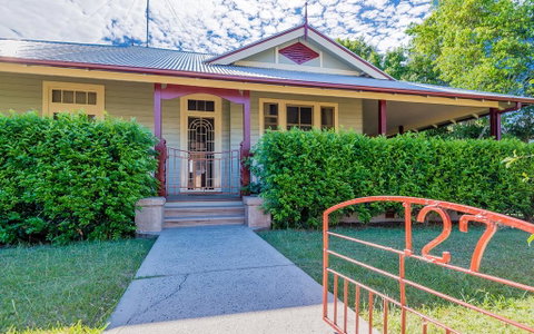 Ithaca - Accommodation Redcliffe 1