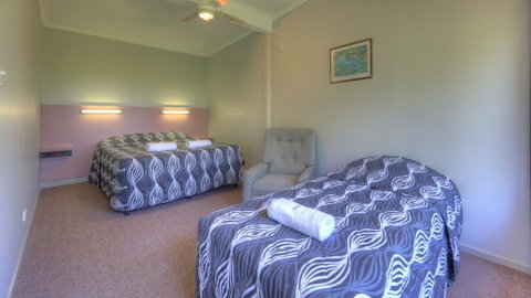 Jacaranda Motor Lodge - Accommodation Redcliffe 1
