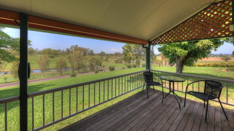 Jacaranda Motor Lodge - Accommodation Redcliffe 2