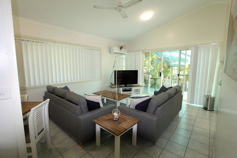 Jasmine Villa - Accommodation Redcliffe 1
