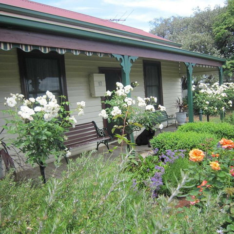 Kaikora Seaside Cottage - Accommodation Redcliffe 3