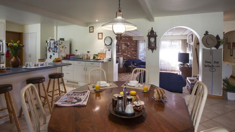 Kathys Place Bed And Breakfast - Accommodation Redcliffe 1