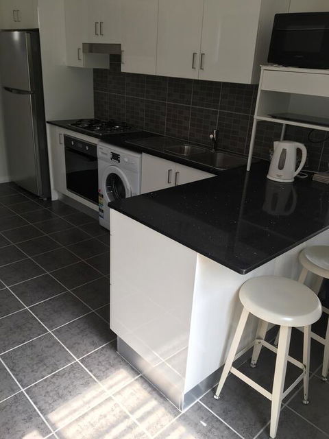 Kats BnB - Accommodation Redcliffe 2