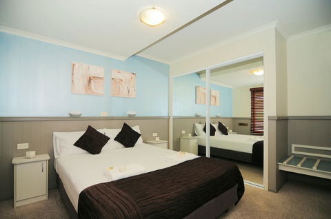 Kiama Harbour Cabins - Accommodation Redcliffe 0