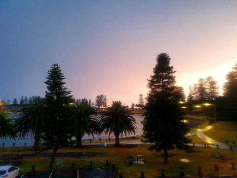 Kiama Harbour View - Accommodation Redcliffe 0