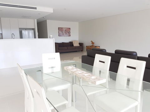 Kiama Harbour View - Accommodation Redcliffe 1