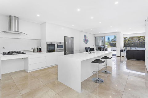 Kiama Seaside Getaway - Accommodation Redcliffe 3